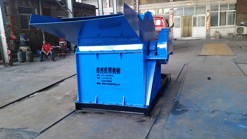 多功能鋸末粉碎機(jī)